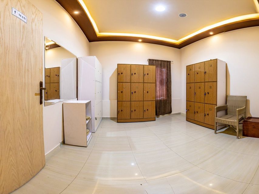 Hurghada: Cleopatra Spa and Massage - Choosing between shared, private, and massage-only