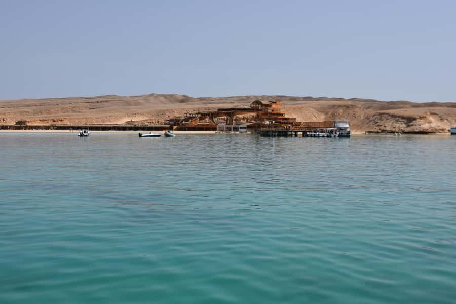 Hurghada: Luxury Giftun island w/snorkeling/lunch & Massage - Reaching Giftun Island by boat
