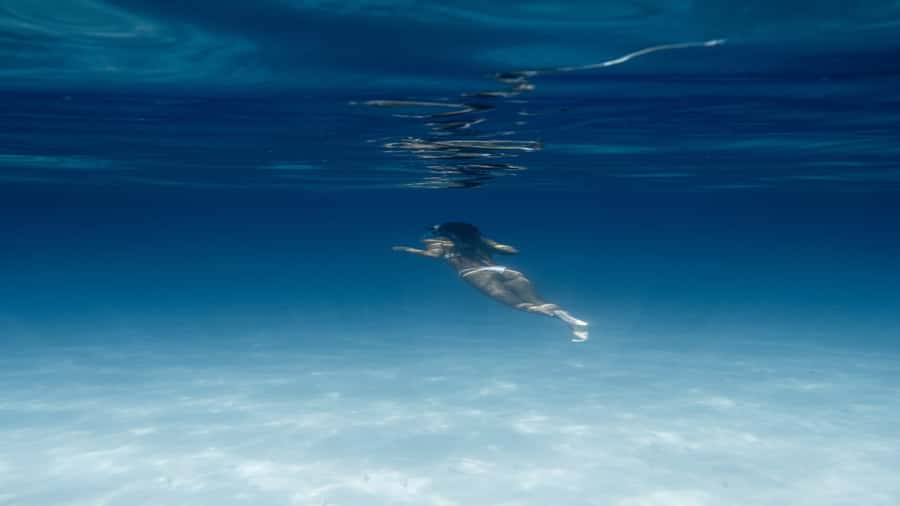 Hurghada: Luxury Orange Bay w/Snorkeling, Massage and Diving - Orange Bay first, before the beach fills up