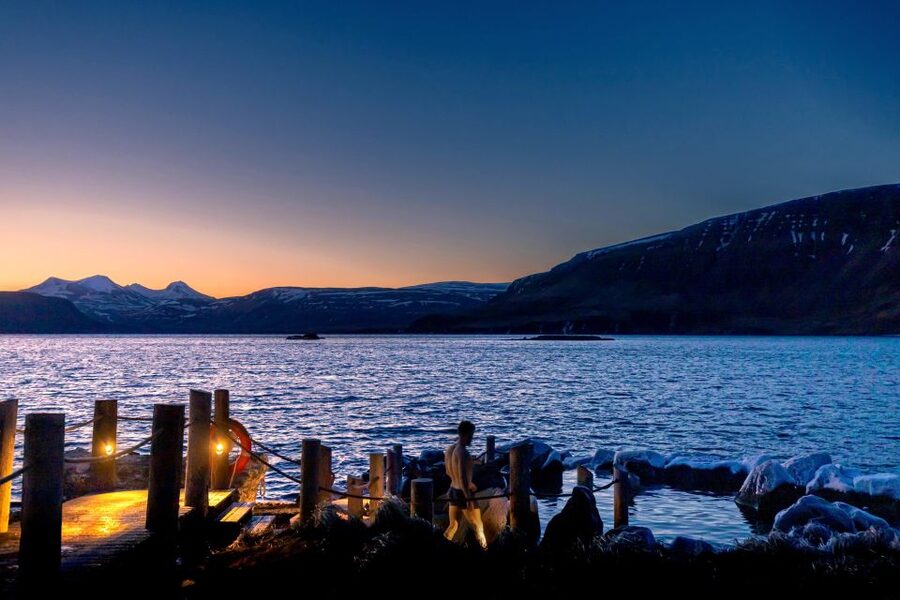 Hvammsvik Hot Springs: Admission Package - What happens once you arrive