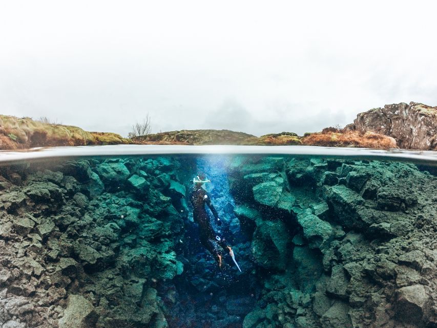 Iceland: Silfra Snorkeling Tour and Sky Lagoon Spa Combo - Moving from Thingvellir to Sky Lagoon