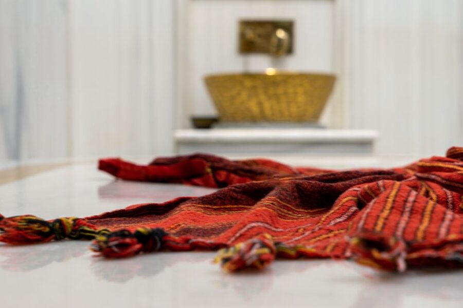 Istanbul: Private Turkish Bath, Massage, and Pool in Taksim - The private scrub and foam wash