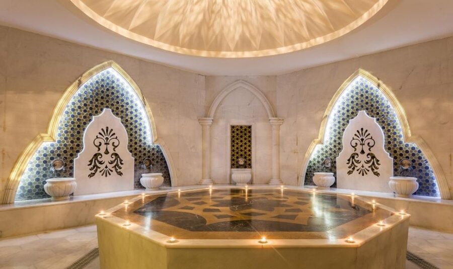 Istanbul: Traditional Turkish Bath - The oil massage adds the quiet finish