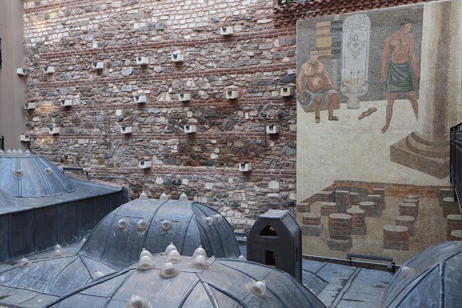 Istanbul Turkish Bath in Ottoman Style at Hammam with Drinks - Who should book this experience?