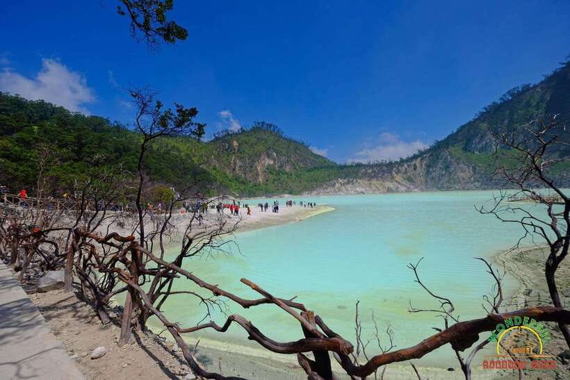 Jakarta: Volcano, Suspension Bridge, and Hot Spring Tour - What the $128 price really covers