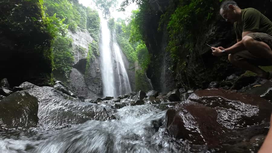 Jakarta: Waterfalls, Volcano, White Crater, Tea, Hot Spring - Curug Kawung, Curug Daun, and Curug Nangka