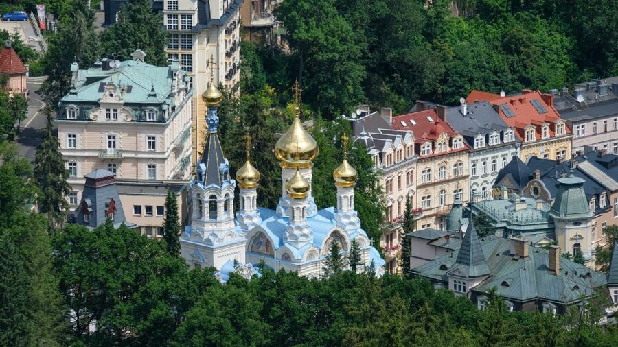 Karlovy Vary - the world famous spa - Meeting in Prague and Leaving the City Behind