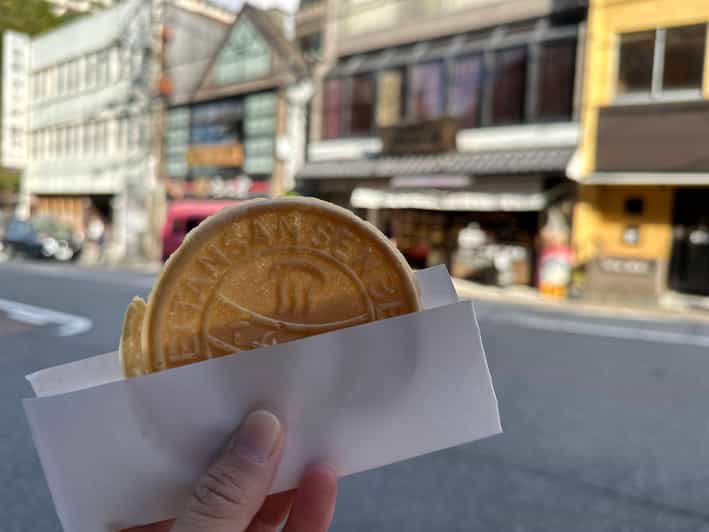 Kobe: Arima Onsen Culinary Stroll & Food Tasting Tour - Who should book this food walk