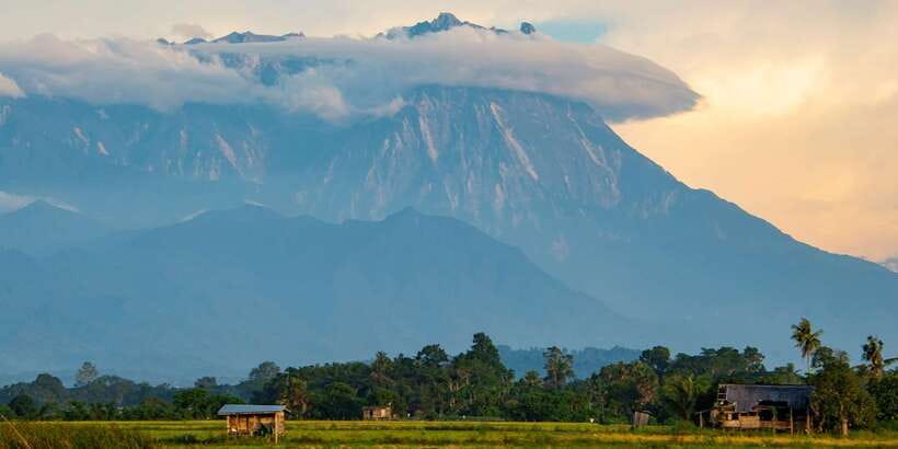 Kota Kinabalu: Private Kundasang and Poring Hot Spring Tour - Silau-Silau Trails and Forest Walking