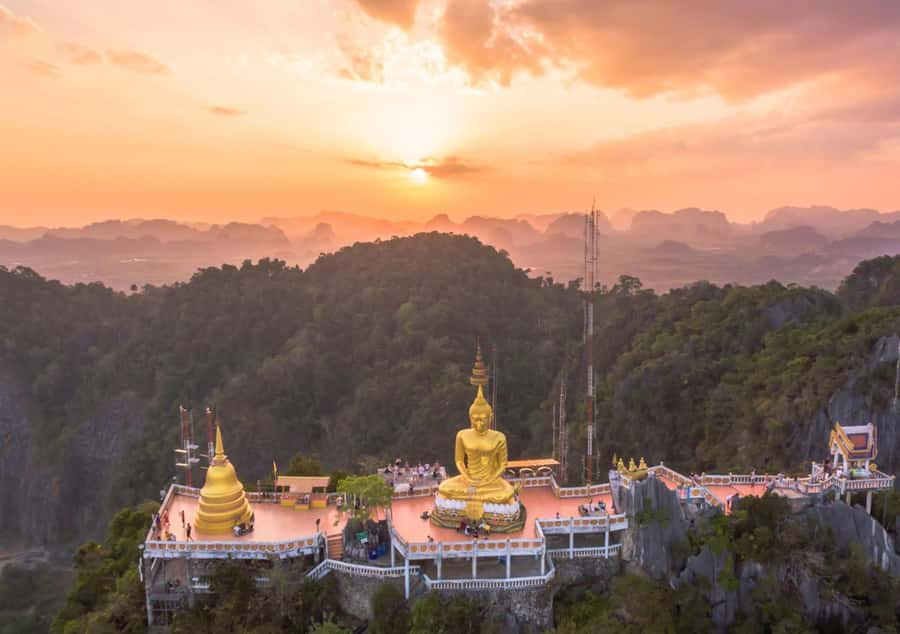 Krabi: Tiger Cave, Hot Springs & Emerald Pool Private Tour - Soaking at Krabi Hot Springs