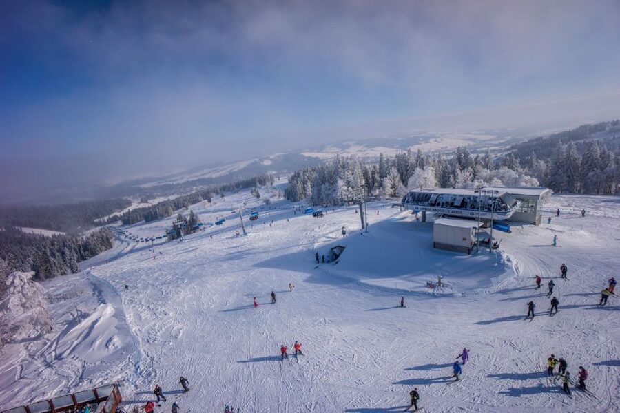 Krakow: Skii in Tatras Kotelnica with Optional Thermal Baths - What the optional ski lesson adds