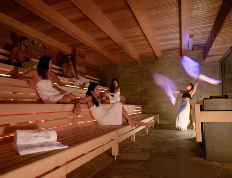 Krakow: Zakopane and/or Thermal Baths Experience - Chochołów’s wooden houses and chapels