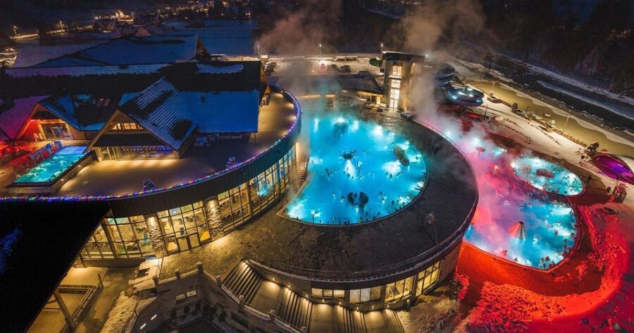 Krakow: Zakopane Day Tour with Optional Thermal Baths - From Krakow to Chochołów, the first taste of the highlands