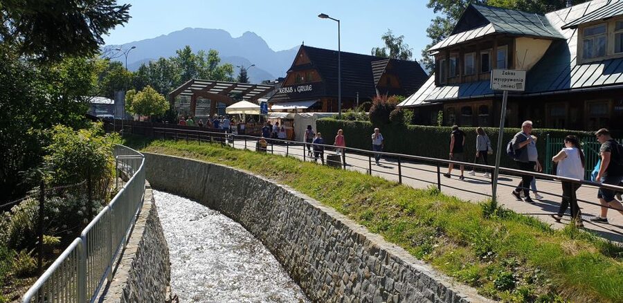 Krakow: Zakopane, Gubałówka & Thermal Baths – Full-Day Tour - Who Should Book This Tour?