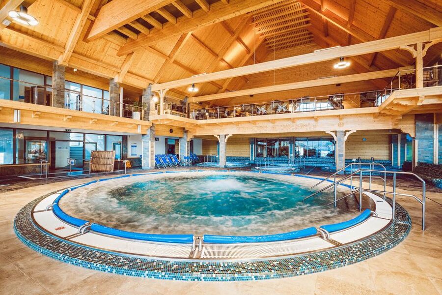 Kraków: Zakopane Tour, Cable Car & Thermal Baths - Thermal baths: the relaxing finish