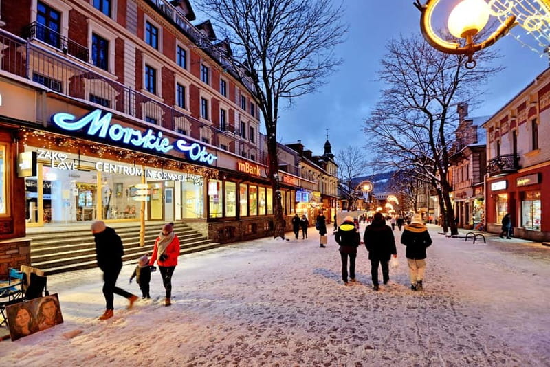 Krakow: Zakopane Trip with Thermal Pools & Hotel Pick-up - What the 11-hour schedule feels like
