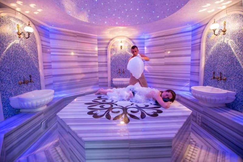 Marmaris: Turkish Bath Tour with Transfers & Oil Massage - Sauna first, then time to settle in