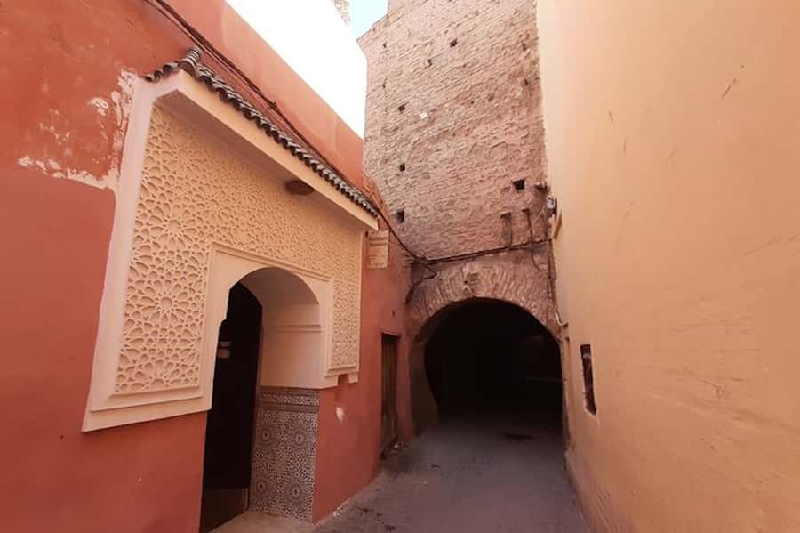 Marrakech: Authentic Moroccan Hammam Experience in Mouassine - The scrub is thorough, direct, and sometimes intense