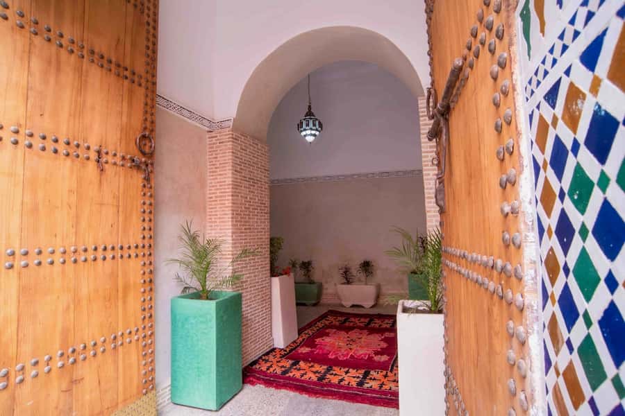 Marrakech: Authentic Moroccan Hammam Experience in Mouassine - Modesty and what to wear