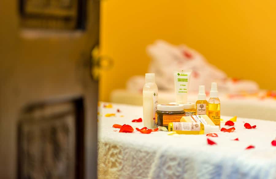 Marrakech: Palmeraie Camel Ride & Traditional Moroccan Spa - Key points to know before booking