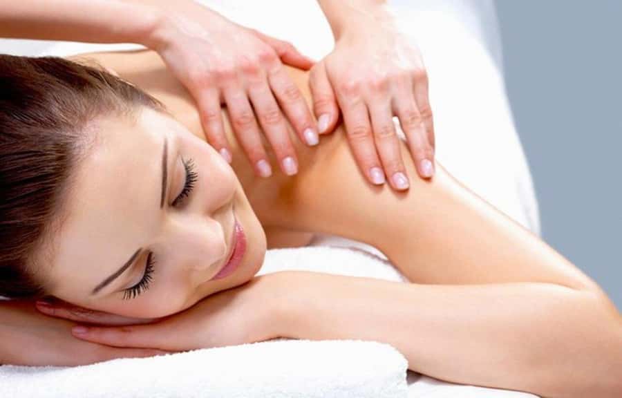 Marrakech: Traditional Hammam & Massage & Hotel Transfer - Hotel pickup and the ride across Marrakech