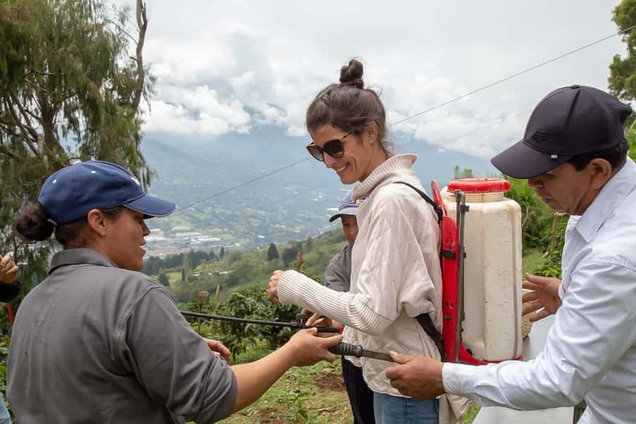 Medellin: Horseback Riding Coffee Farm Tour with Coffee Spa - Timing, comfort, and practical planning