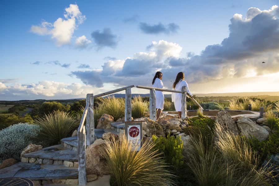 Melbourne: Peninsula Hot Springs Early Bathing & Scenic Tour - Choosing among more than 50 bathing experiences