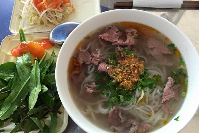 Morning food tour: 11 dishes, white rose making and foot massage - Why this Hoi An food tour feels different