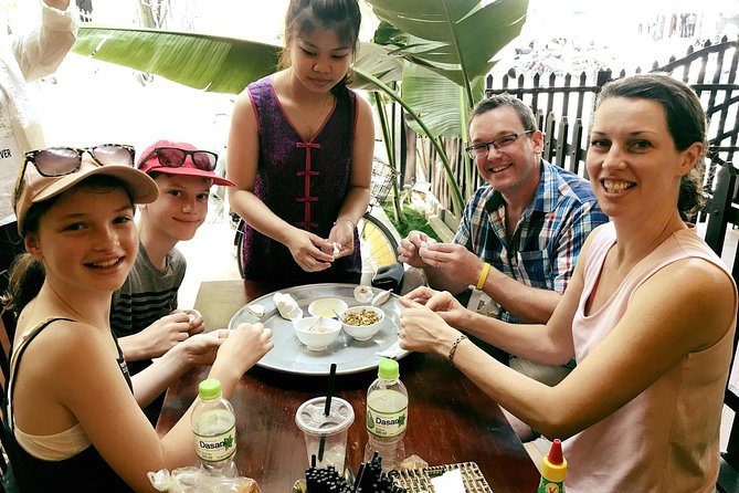 Morning food tour: 11 dishes, white rose making and foot massage - Eleven dishes that introduce Hoi An