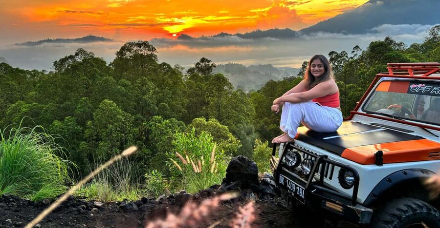 Mount Batur: Jeep Sunrise Adventure and Hot Spring - The pre-dawn pickup from Bali hotels