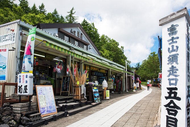 Mt. Fuji 5th, Oshino Hakkai, Onsen Full-Day Trip From Tokyo - Weather, traffic, and the real pace of the day