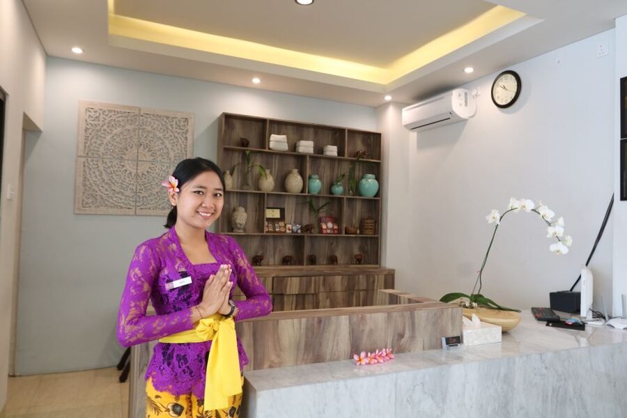Nusa Dua: Traditional Lulur Massage & Spa Treatment - Yogurt moisturizer and the final flower bath