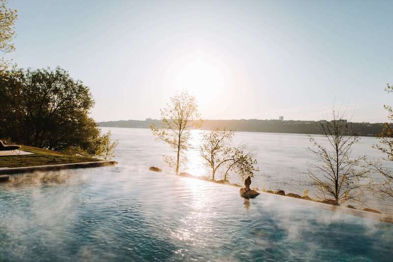 Old Quebec: Nordic Spa Thermal Experience - Saunas, fireplaces, and quiet rooms