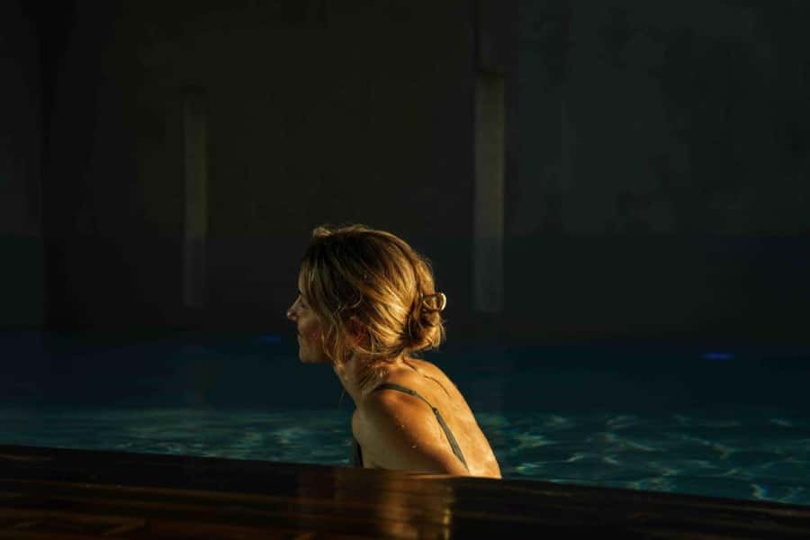 Ōpuke Thermal Pools: Adults-Only Entry with Swim Up Bar - Mountain views from the warm water