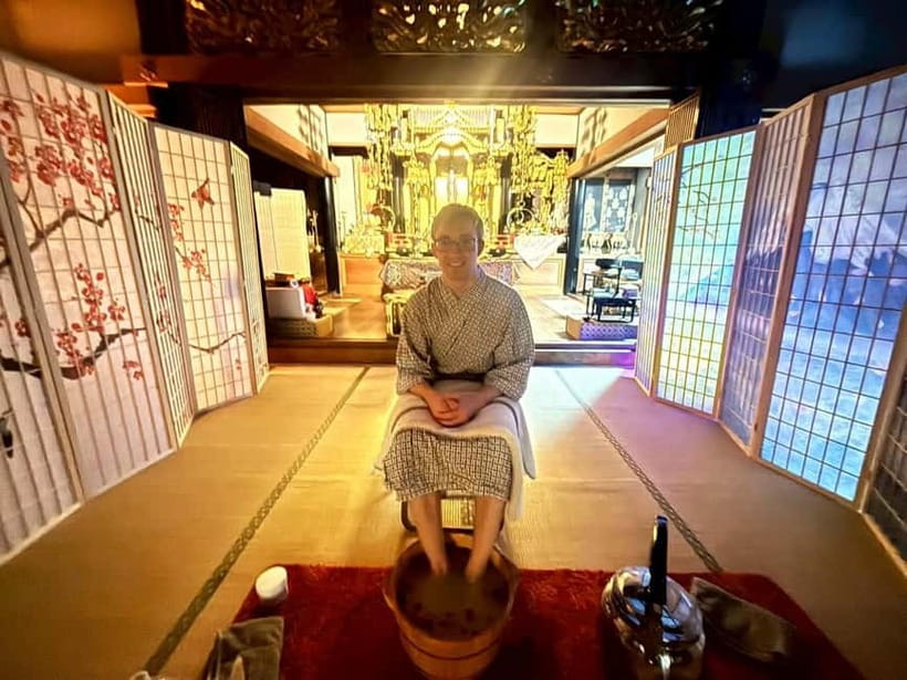 Osaka Temple Head Spa &Matcha Facial – Refresh & Glow〈90min〉 - A temple visit with a spa treatment at its center