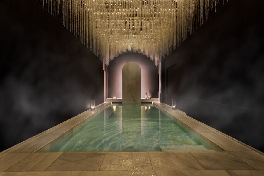 Palma: Hammam Al Àndalus Bath Session with Massage Options - The atmosphere and how busy it feels