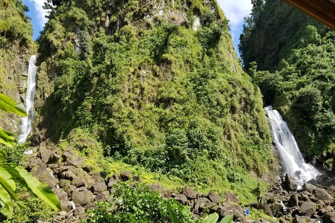 Pepper's Choice : Waterfalls, Sulphur Spa & Black Sand Beach - Ti Kwen Glo Cho and the sulphur pools