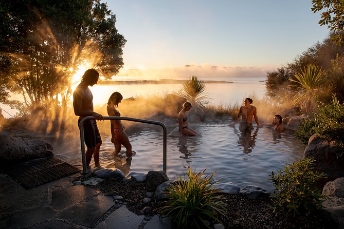 Polynesian Spa Rotorua: Deluxe Lake Spa Hot Spring Bathing - A family-friendly alternative to adults-only spas
