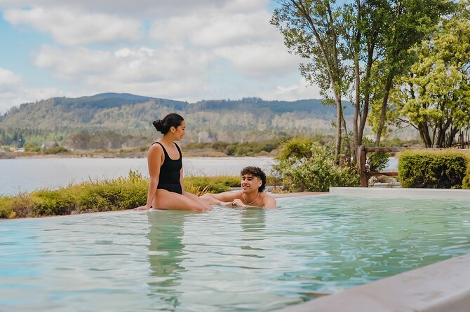 Polynesian Spa Rotorua: Pavilion (12+ yrs) Hot Pool Bathing - Entering the Pavilion at age 12 or older
