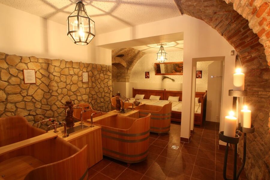 Prague: Bernard Beer Spa with Beer and Massage Option - Is the 20-minute massage worth adding?