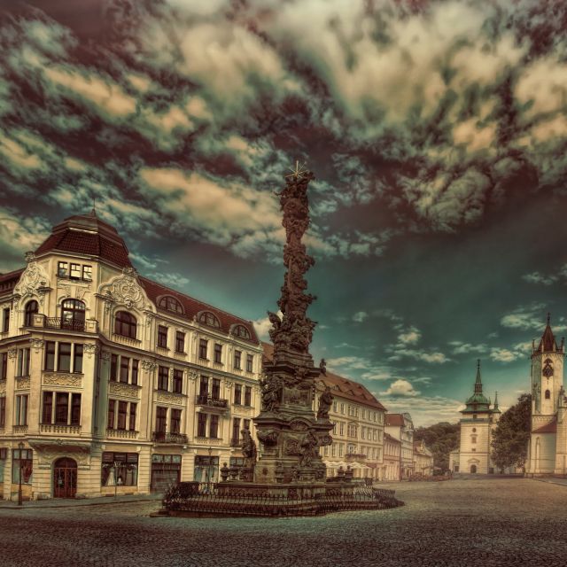 Prague: Day Trip to Teplice, the Royal Spa City - The ride from Na Příkopě to Teplice