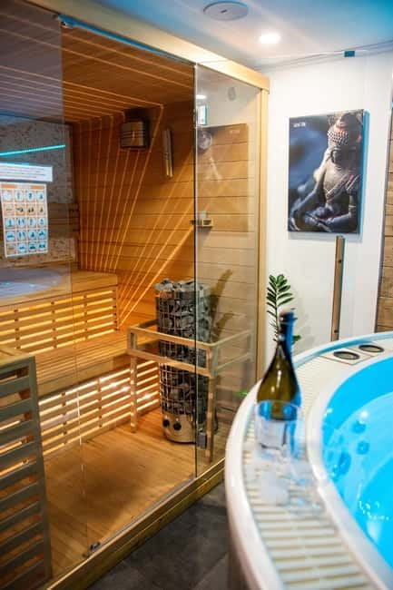 Prague: Modern Private Spa with Jacuzzi and/or Sauna - Booking advice and final verdict