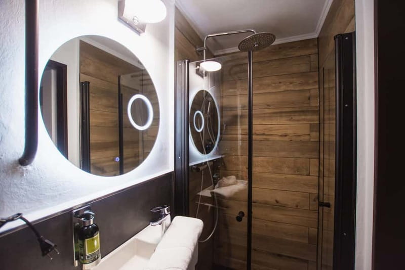 Prague: Modern Private Spa with Jacuzzi and/or Sauna - Who should book this spa