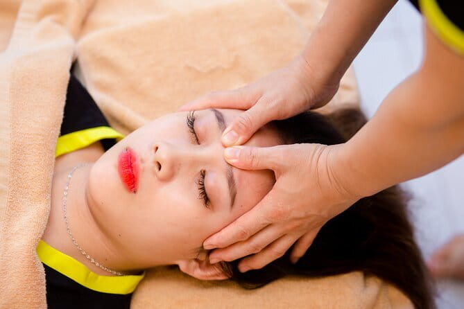 Private Panda Massage in Da Nang Vietnam - Arriving at 229 Nguyễn Văn Thoại in Son Tra