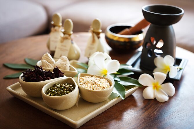 Private Royal Siam Thai Package with Thai Massage in Phuket - The white mud wrap adds a second layer