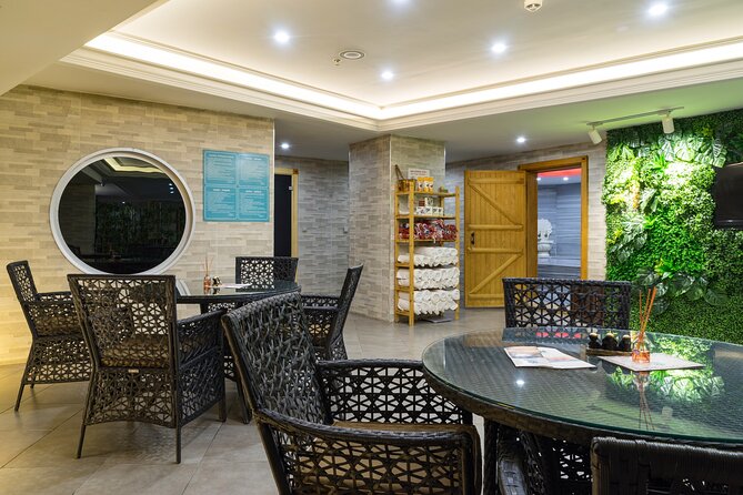 Private Turkish Bath Tradition, Massages, Swimming Pool & Sauna - The traditional bath: marble, heat, foam, and a scrub