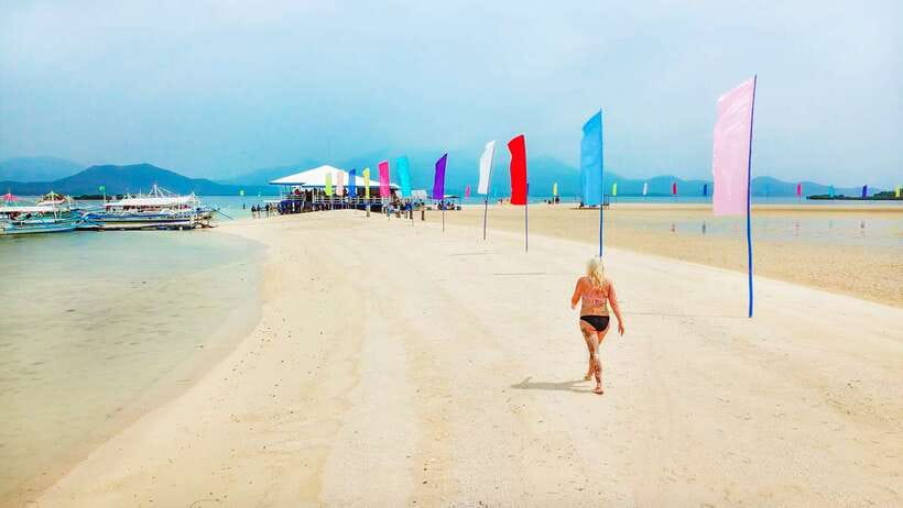 Puerto Princesa: Honda Bay Island Hopping & Optional Massage - Cowrie Island, where the day slows down