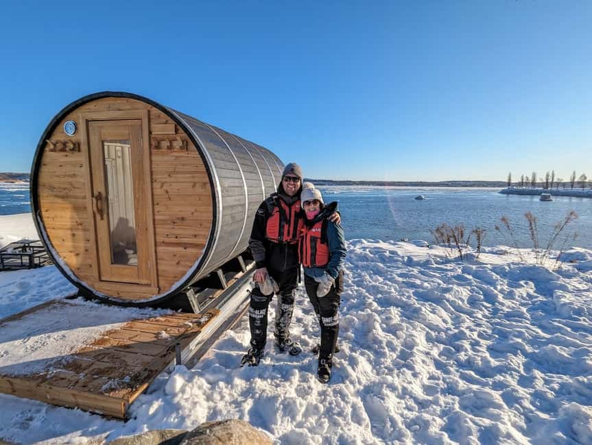 Quebec City: Ice Canoeing with Hot Chocolate & Sauna - When the canoe meets ice