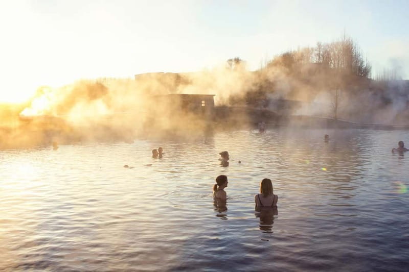 Reykjavík: Glacier Snowmobile and Hot Springs with Pickup - From Reykjavík to the high country