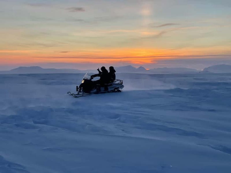 Reykjavík: Glacier Snowmobile and Hot Springs with Pickup - Should you book it?